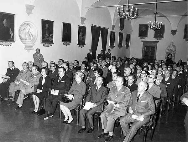 1971 Laurea honoris causa a Michela Schiff Sistema